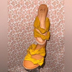 Dolce vita Yellow Bow Women's Sandals